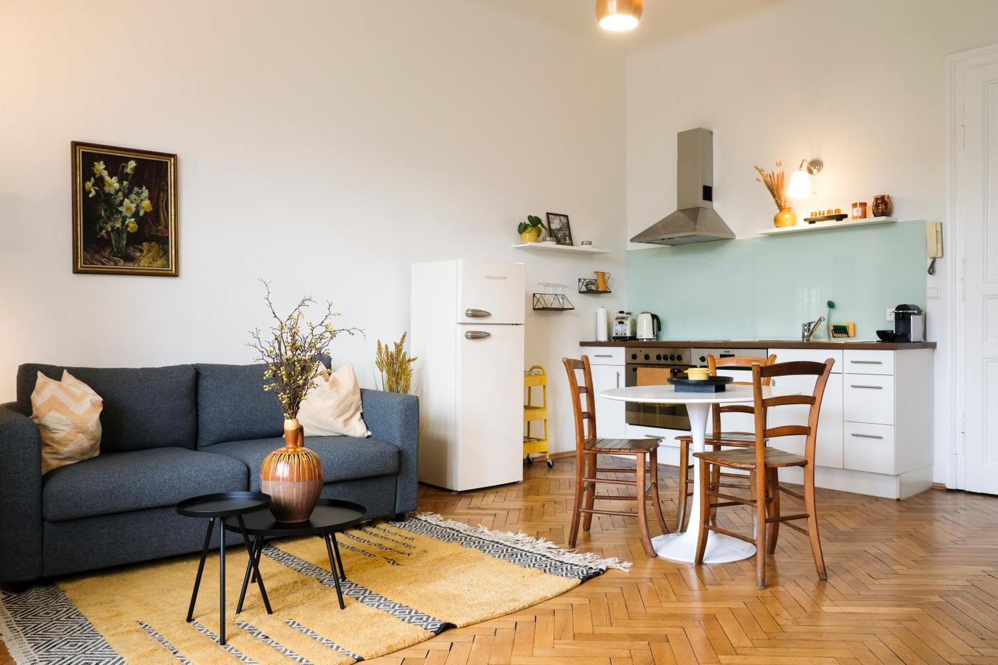 Stilvolles Apartment Im Zentrum - Free Parking Graz Exteriör bild